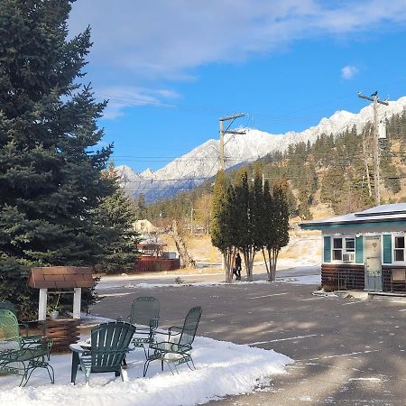 Lido Motel Radium Hot Springs Buitenkant foto