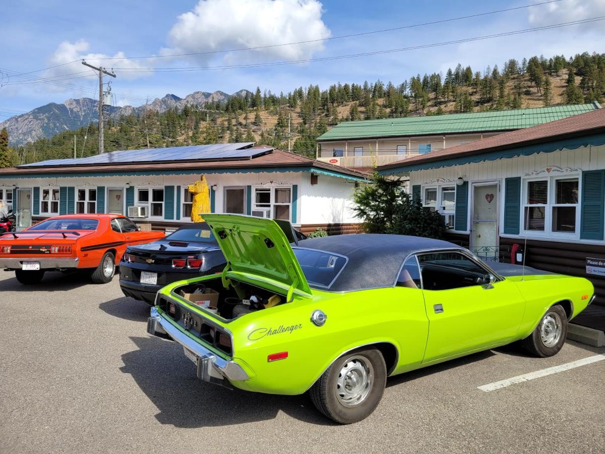 Lido Motel Radium Hot Springs Buitenkant foto